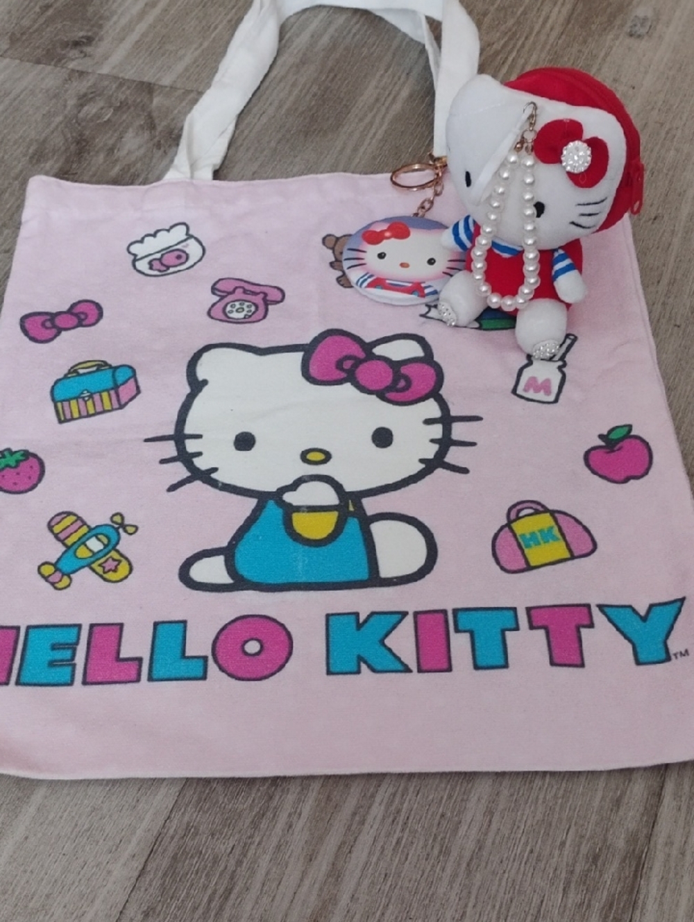 Hello Kitty Pink and Blue Graphic Tote with Plush Charm 5pcSet🆕✨🩷